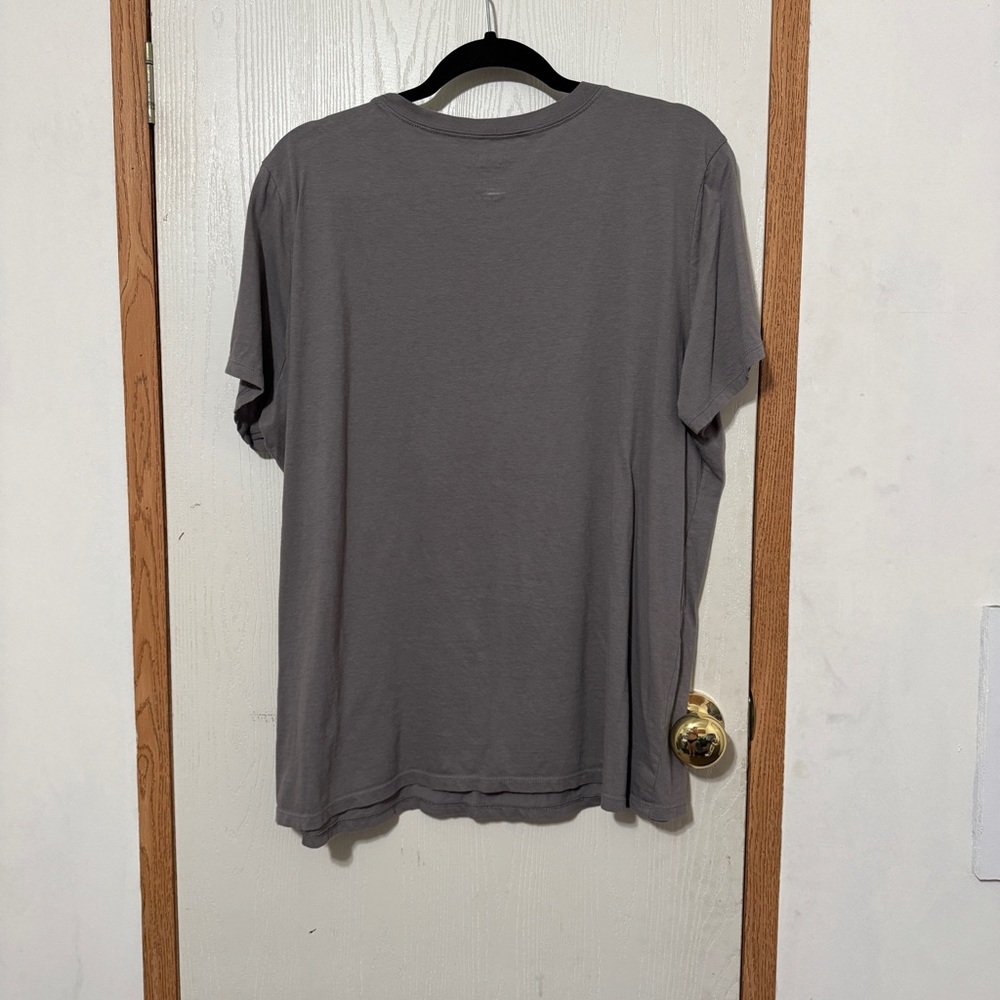 Torrid Heritage Jersey Knit Glow-in-the-Dark Cat Graphic Tee – Gray, Size 1 - Picture 2 of 4